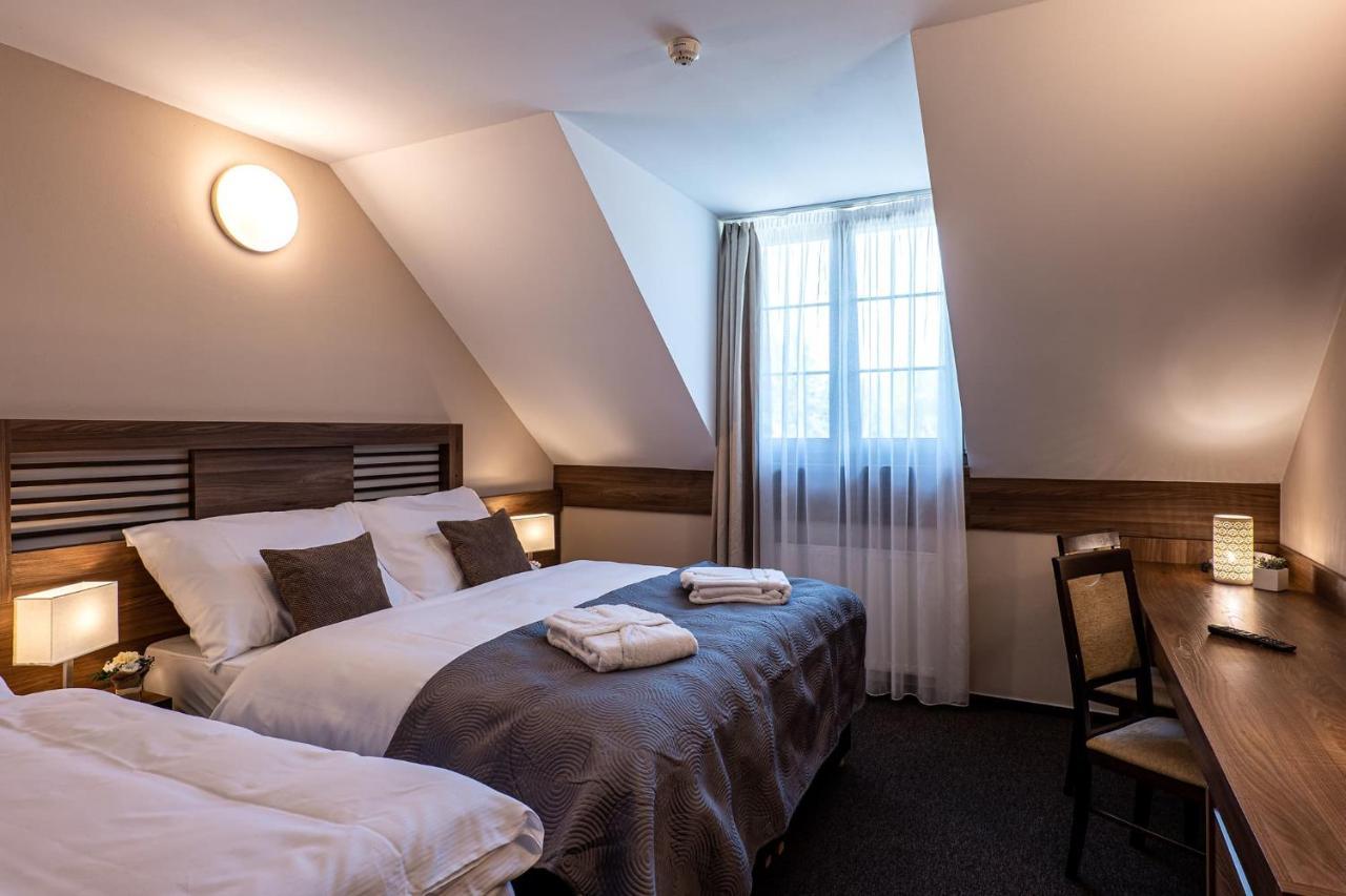 Wellness Hotel Pod Kycmolem ฮอร์นีลอมนา ภายนอก รูปภาพ